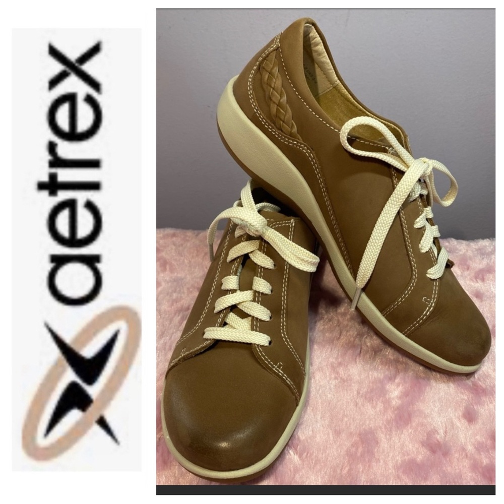 Aetrex Women's Dana Lace Up Oxford